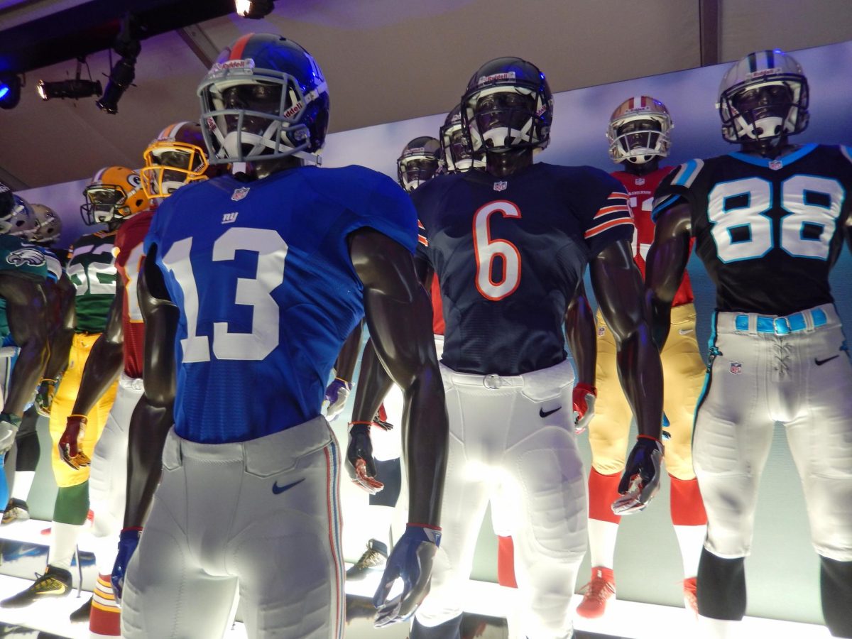 File:NFL Draft Town, Chicago 2016 (32887168534).jpg - Wikimedia Commons